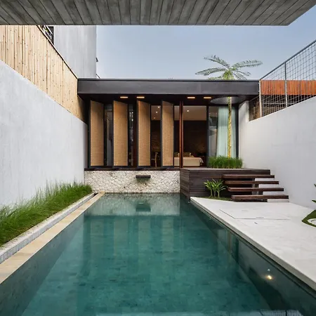 Amr Echo Beach Villa'S Canggu Exterior photo
